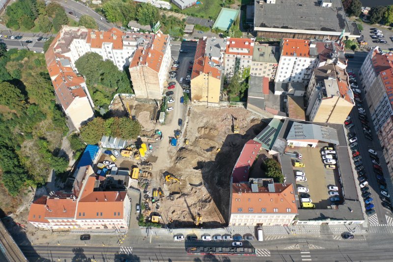 rezidence-na-plzence-stavba-z-dronu-0584